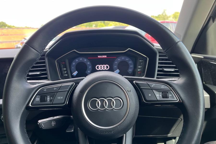 Audi A1 Photo autoimg-325e564455b45ae25a90a8e2a90a2212e9ec903d.jpg
