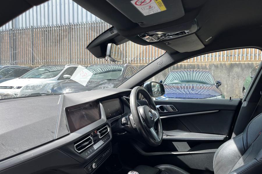 BMW 2 SERIES Photo autoimg-325f7ad40e46cbfb8bb03ab62e11d6bdeb3c6bd7.jpg