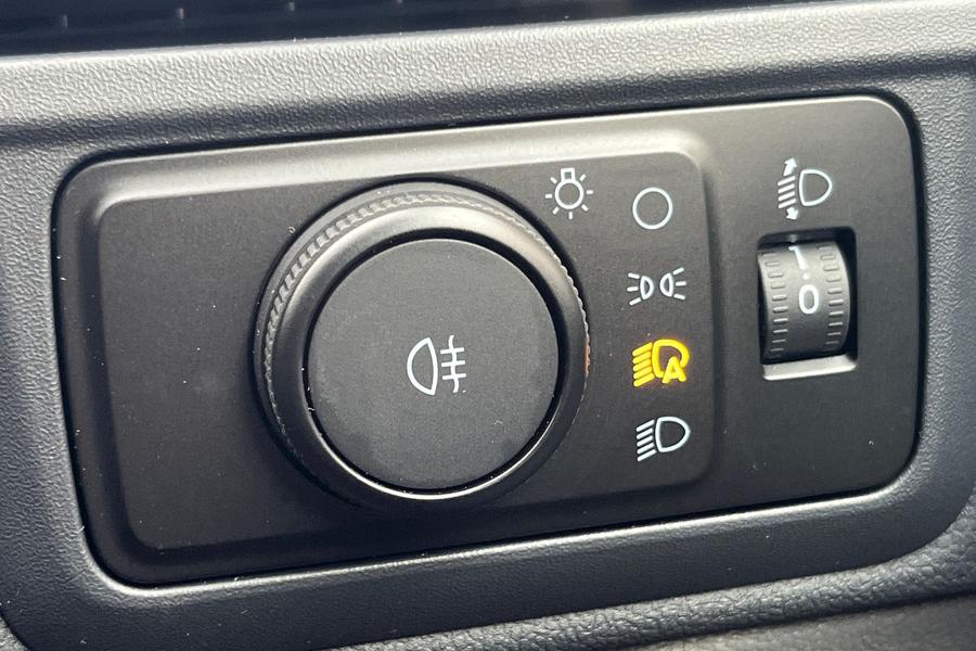 Ford TRANSIT CUSTOM Photo autoimg-3264dd20a0a01aea06e286931f5b0d119424f707.jpg