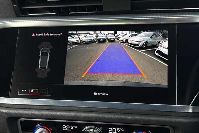 Audi Q3 Photo 28