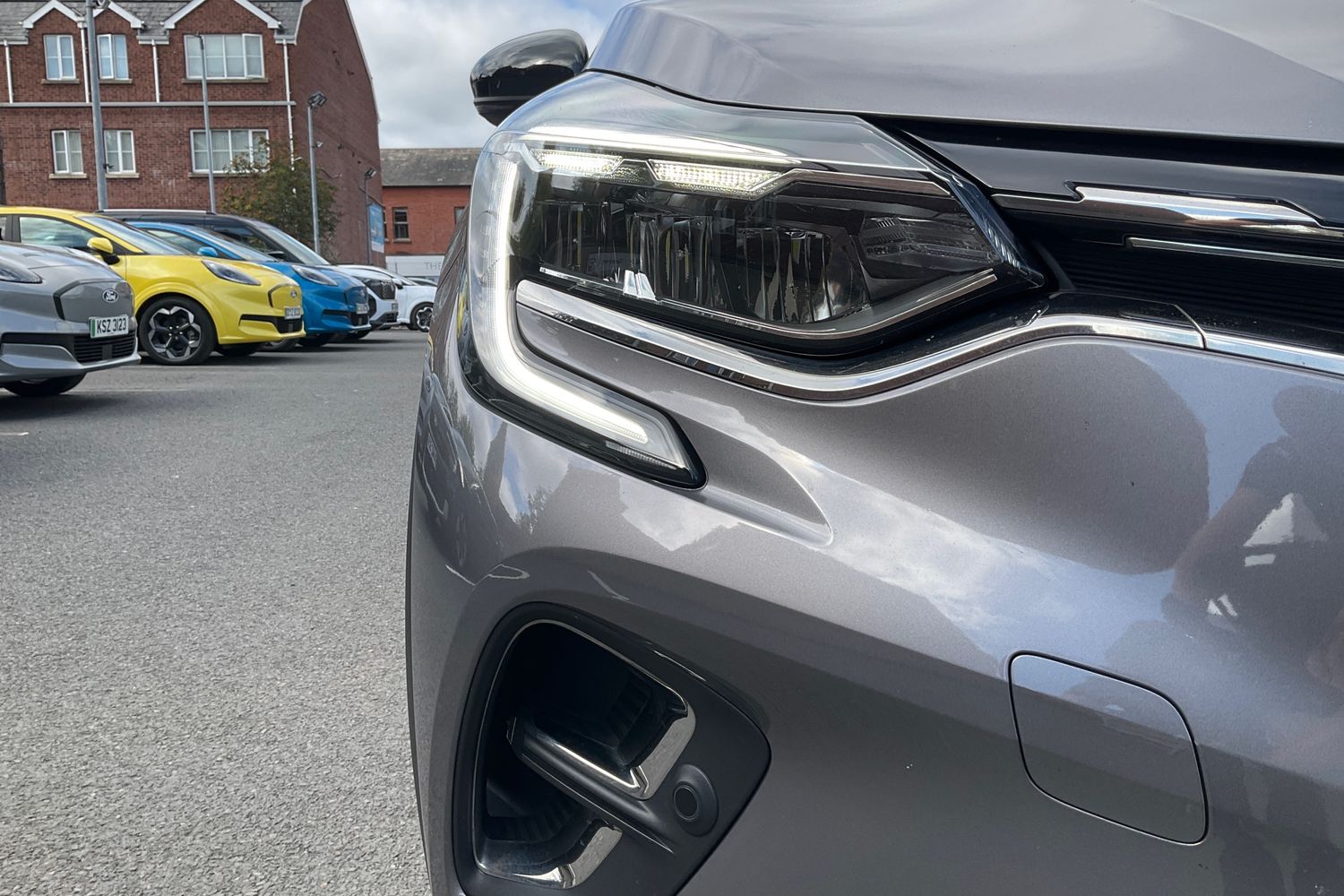 Renault CAPTUR Photo 37