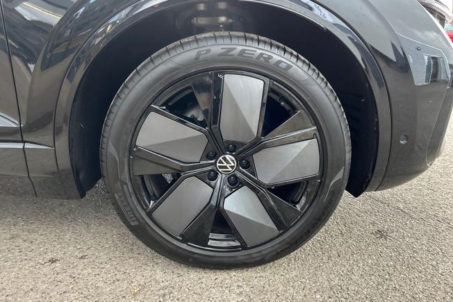 VOLKSWAGEN Touareg Photo 25
