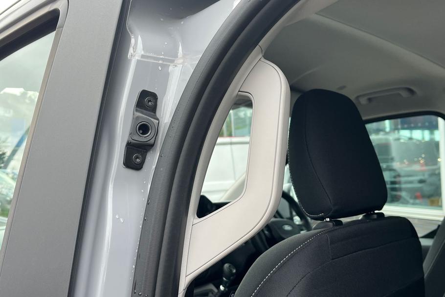 Used Ford TOURNEO CUSTOM 40