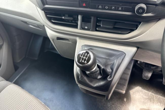 Volkswagen Transporter Photo 32