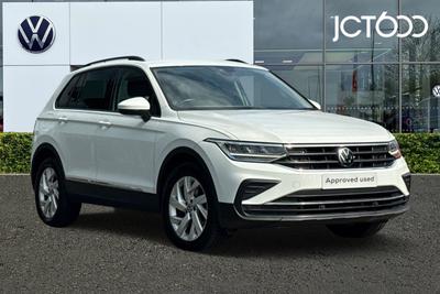 2022 VOLKSWAGEN Tiguan 1.5 TSI Life SUV 5dr Petrol DSG Euro 6 (s/s) (150 ps) at JCT600