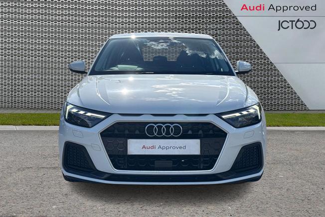 Audi A1 Photo 8
