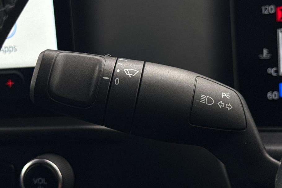 Used Ford TRANSIT CUSTOM 24