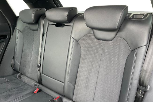 AUDI Q5 Photo 9