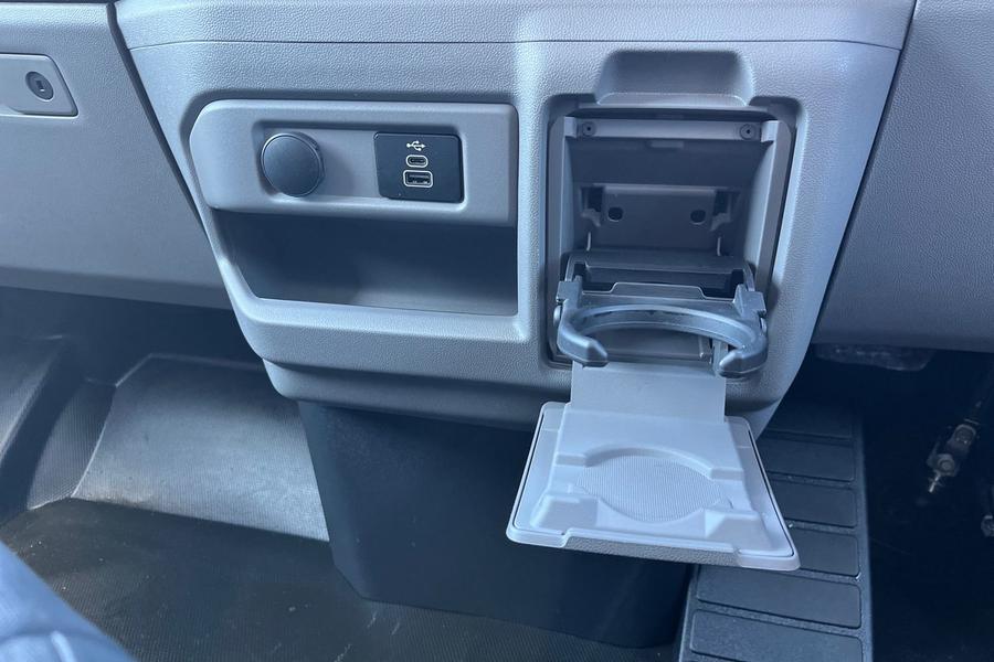 Ford TRANSIT E-CUSTOM Photo autoimg-328864b60e59612678ee8f3adf2768907814c428.jpg