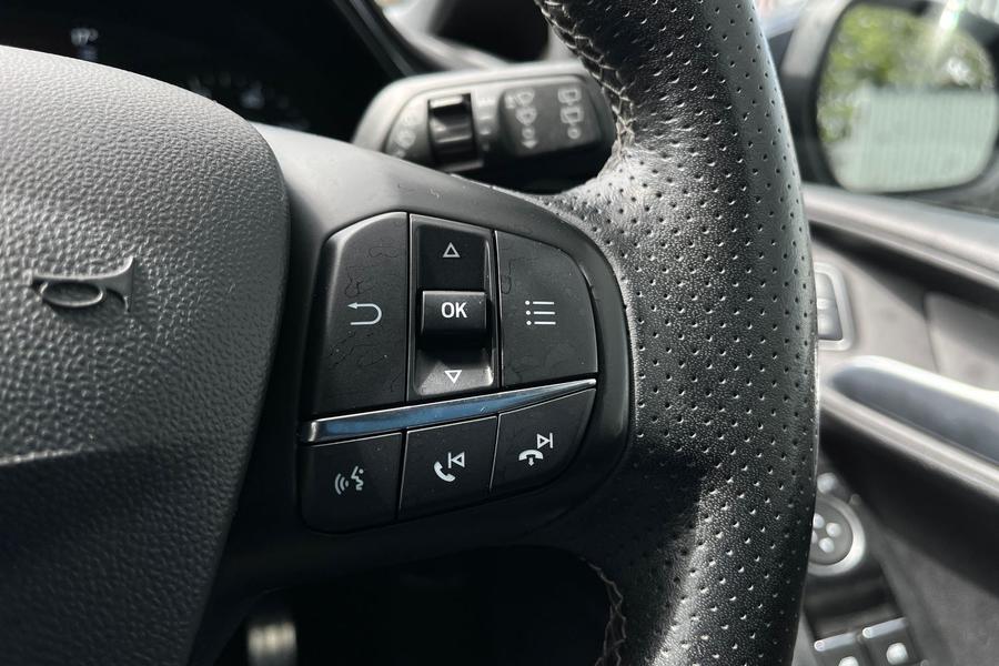 Ford FIESTA Photo autoimg-328a04a4513dfbc1329a373721542876fe98f312.jpg