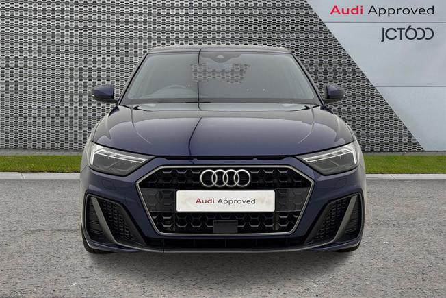 AUDI A1 Photo 8