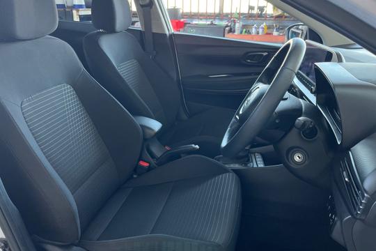 Hyundai i20 Photo autoimg-328d7f410fb0d8dfc158f4143c94f2473f9f8193.jpg