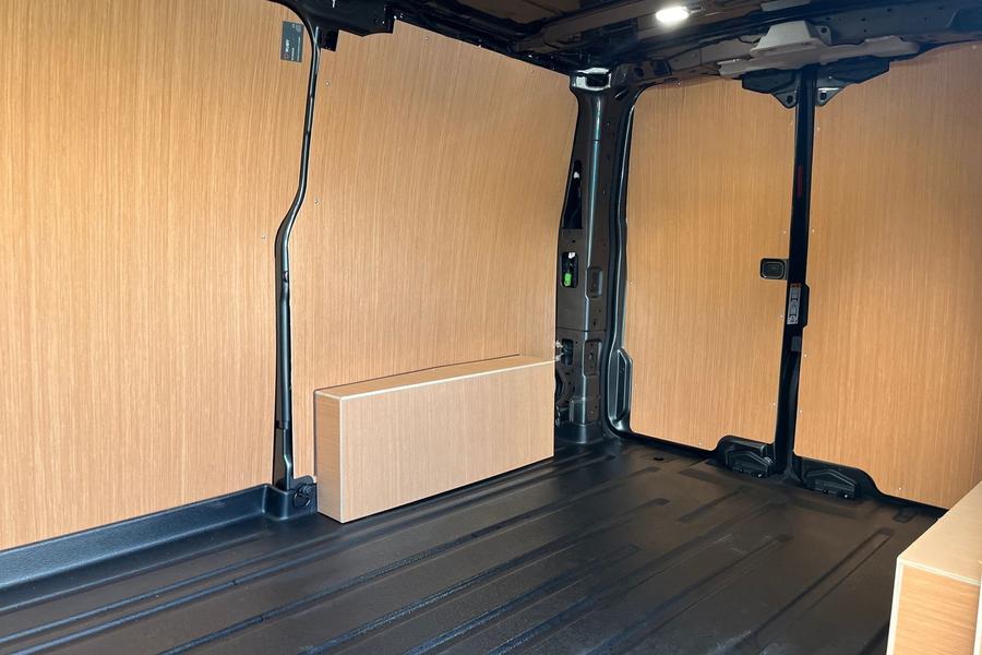 Ford TRANSIT CUSTOM Photo autoimg-328fc439b0fb4cbea38f7bec416391613d278685.jpg