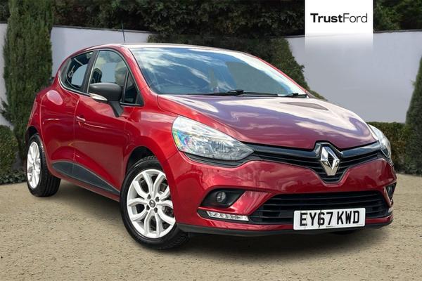 Used Renault CLIO EY67KWD