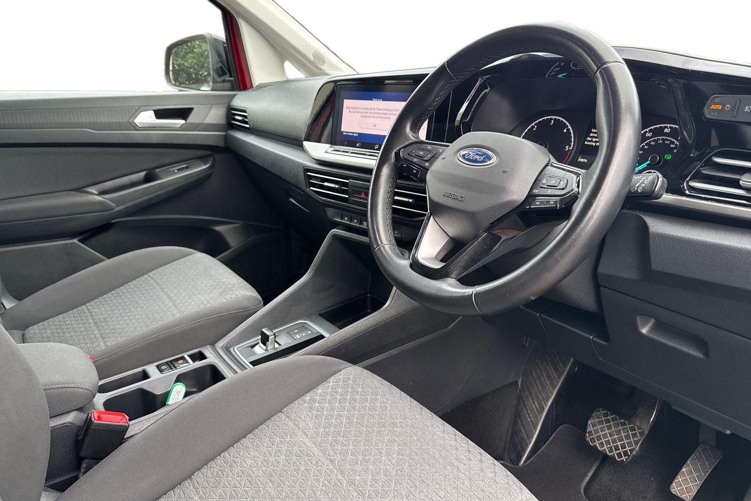 Ford TOURNEO CONNECT Photo 8