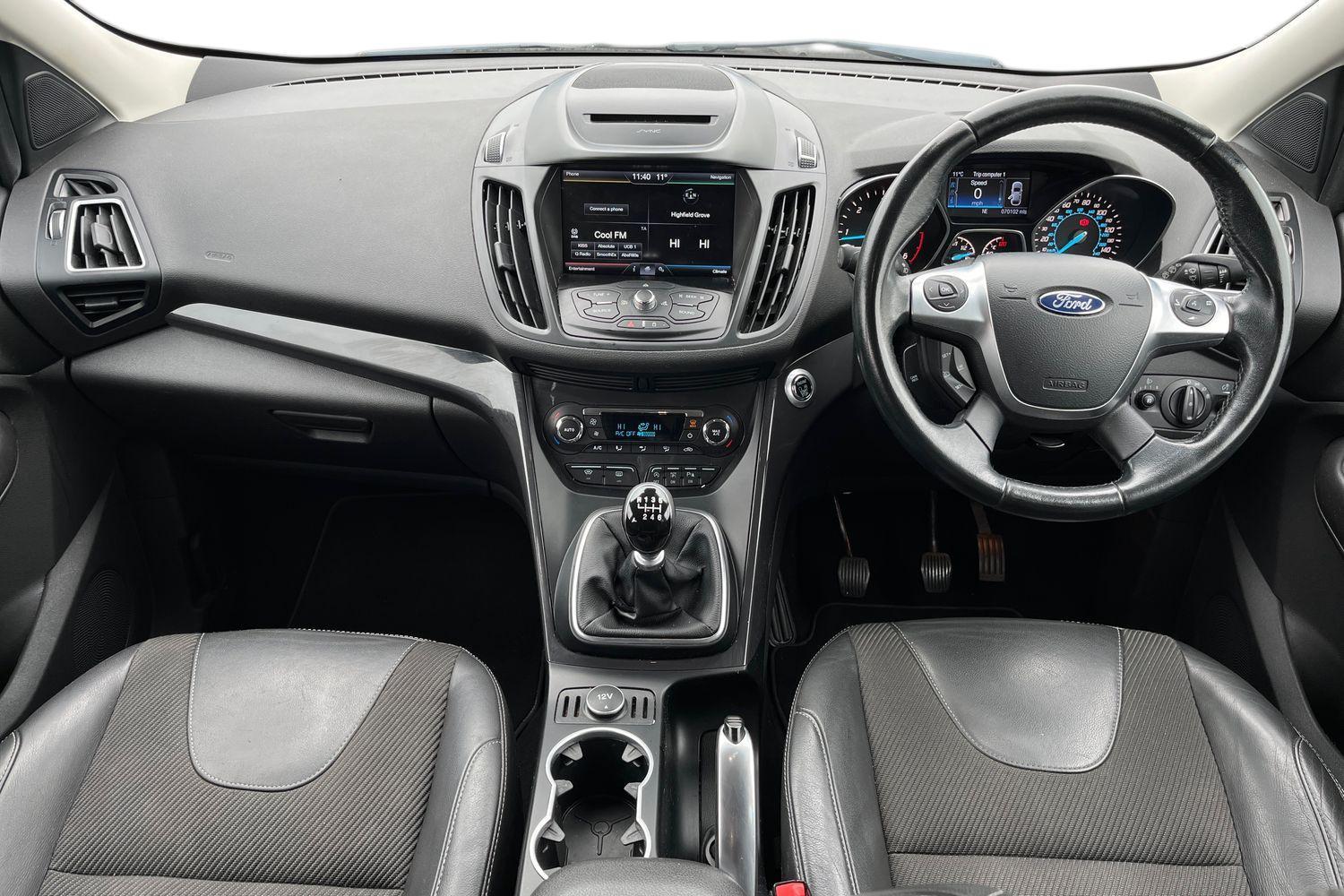 Ford KUGA Photo 9