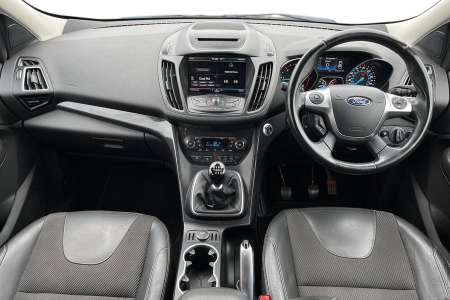 Ford KUGA Photo autoimg-3297d0b132798d514bbdc8319a9fc1a4211748c3.jpg