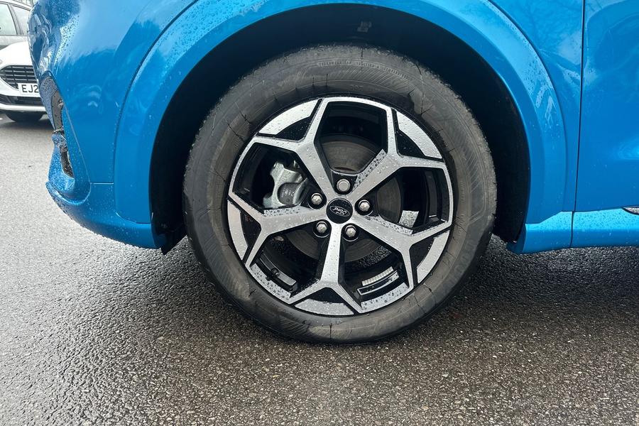 Ford PUMA Photo autoimg-329c0edc1a34abb43f213d8404a97e59e79b061c.jpg