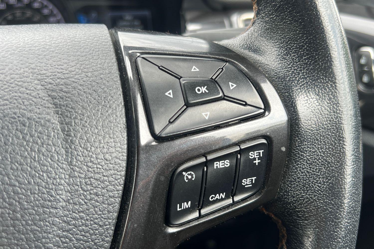 Ford RANGER Photo 37