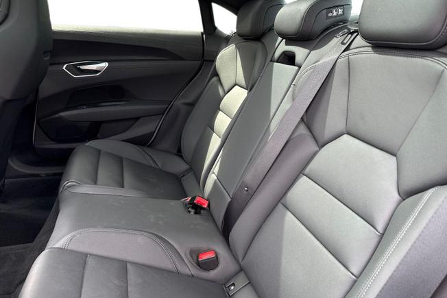 AUDI E-Tron Gt Photo 9