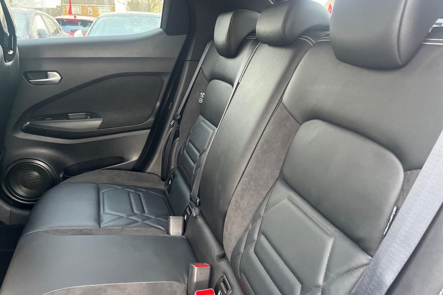 Nissan Juke Photo autoimg-32a104ebe0573e3430c3464131476741a61780f6.jpg