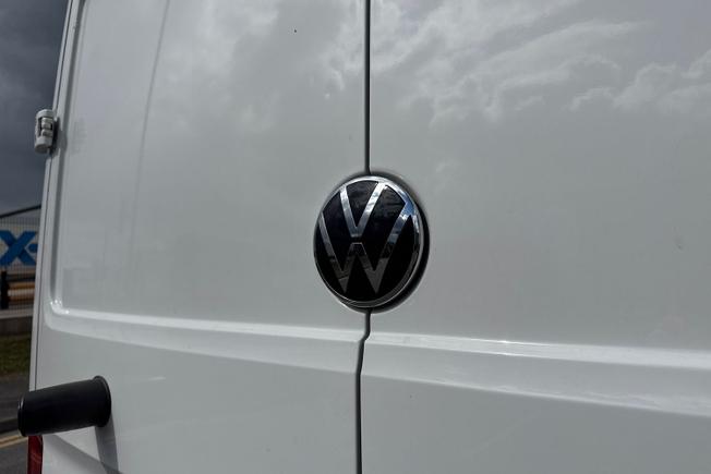 VOLKSWAGEN Crafter Photo 26