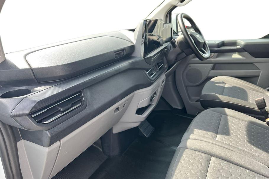 Used Ford E-TRANSIT CUSTOM RX26BBU 3