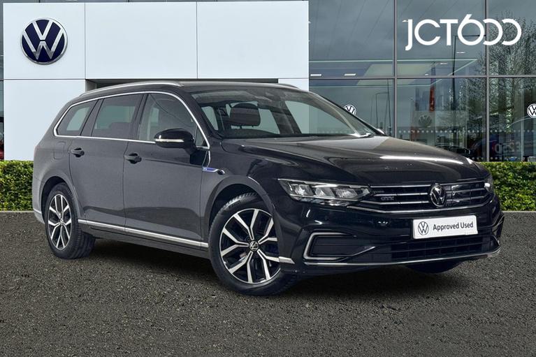 Used 2020 Volkswagen Passat GTE 1.4 TSI 218PS 6-speed DSG 5 Door Deep Black at JCT600