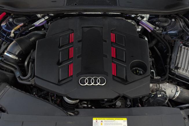 AUDI S7 Photo 40