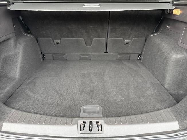 FORD Kuga Photo 12