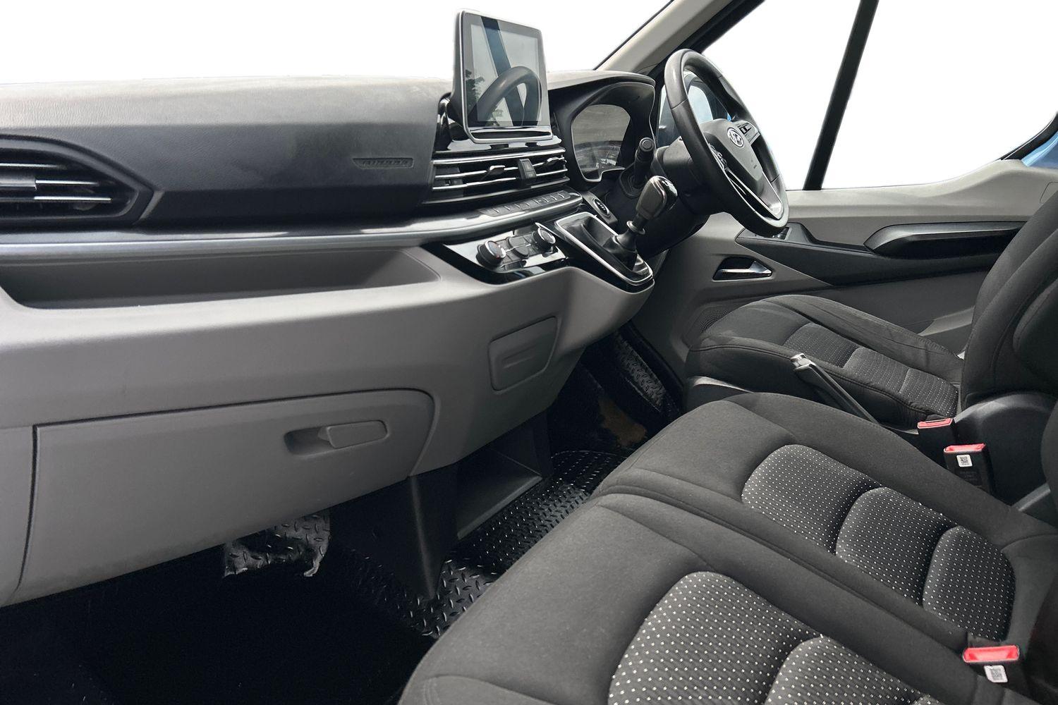 MAXUS DELIVER 9 Photo 3