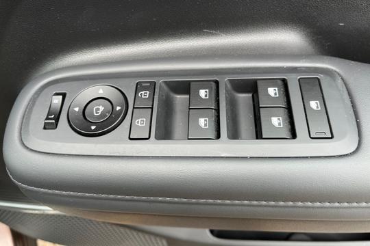 Hyundai Santa Fe Photo autoimg-32b173cb65e1bbf84c53399e7598594cf69d7af6.jpg
