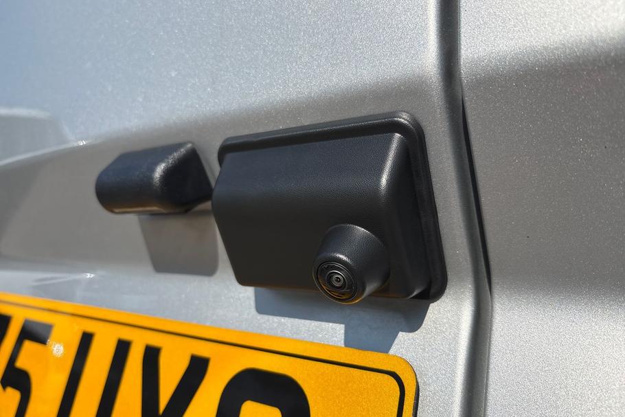 Used FORD TRANSIT CUSTOM WR75UYG 19