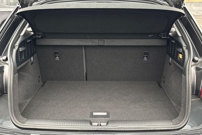 AUDI Q2 Photo 12