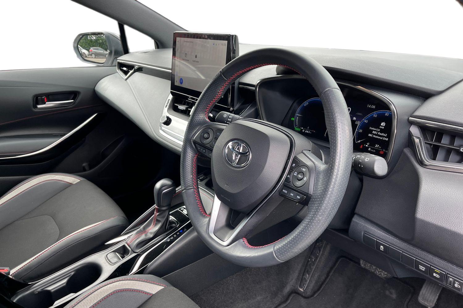 Toyota Corolla Photo 8