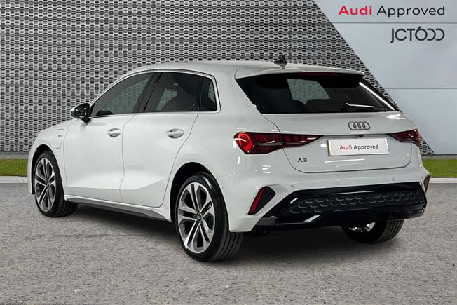 Audi A3 Photo 3