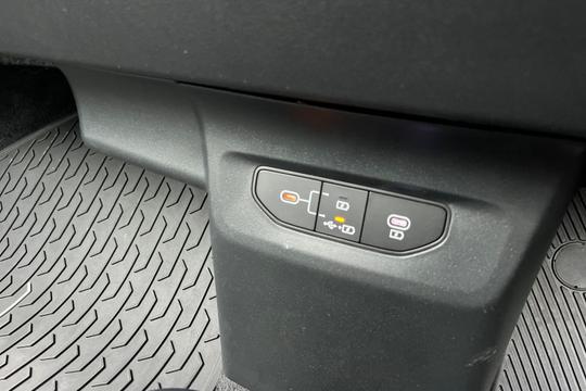 Kia EV6 Photo autoimg-32b7116d5cd76435681b3439cd122d06fcec2749.jpg