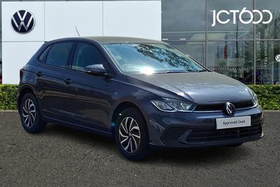 2024 VOLKSWAGEN Polo 1.0 TSI Life Hatchback 5dr Petrol DSG Euro 6 (s/s) (95 ps) at JCT600