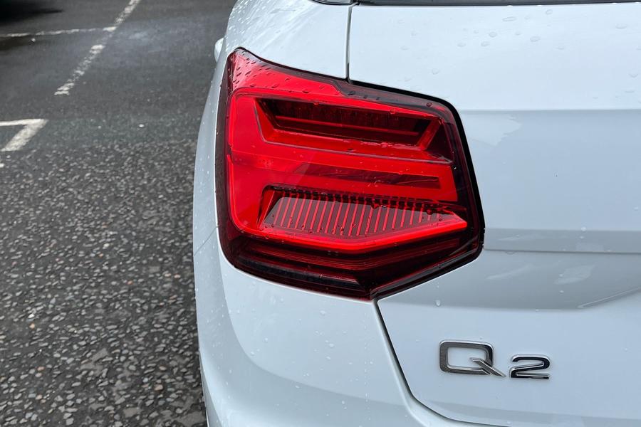 Audi Q2 Photo autoimg-32bbe8ac29166e22b874ff253a9fe278d2628564.jpg