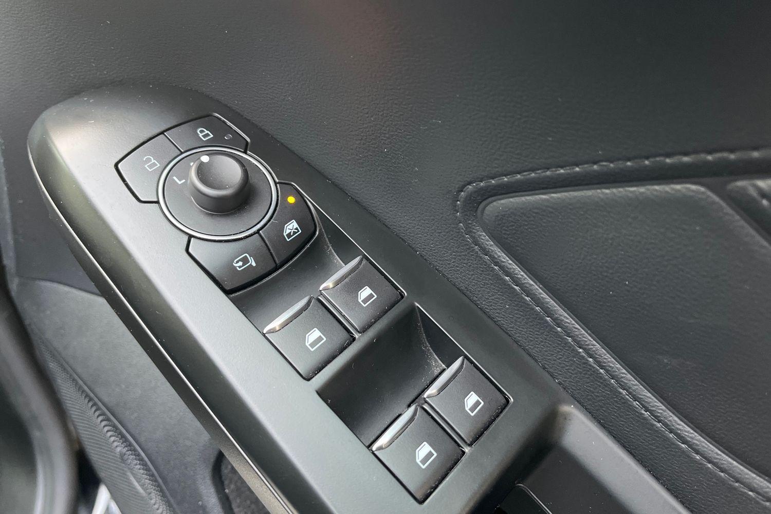 Ford FOCUS Photo 15