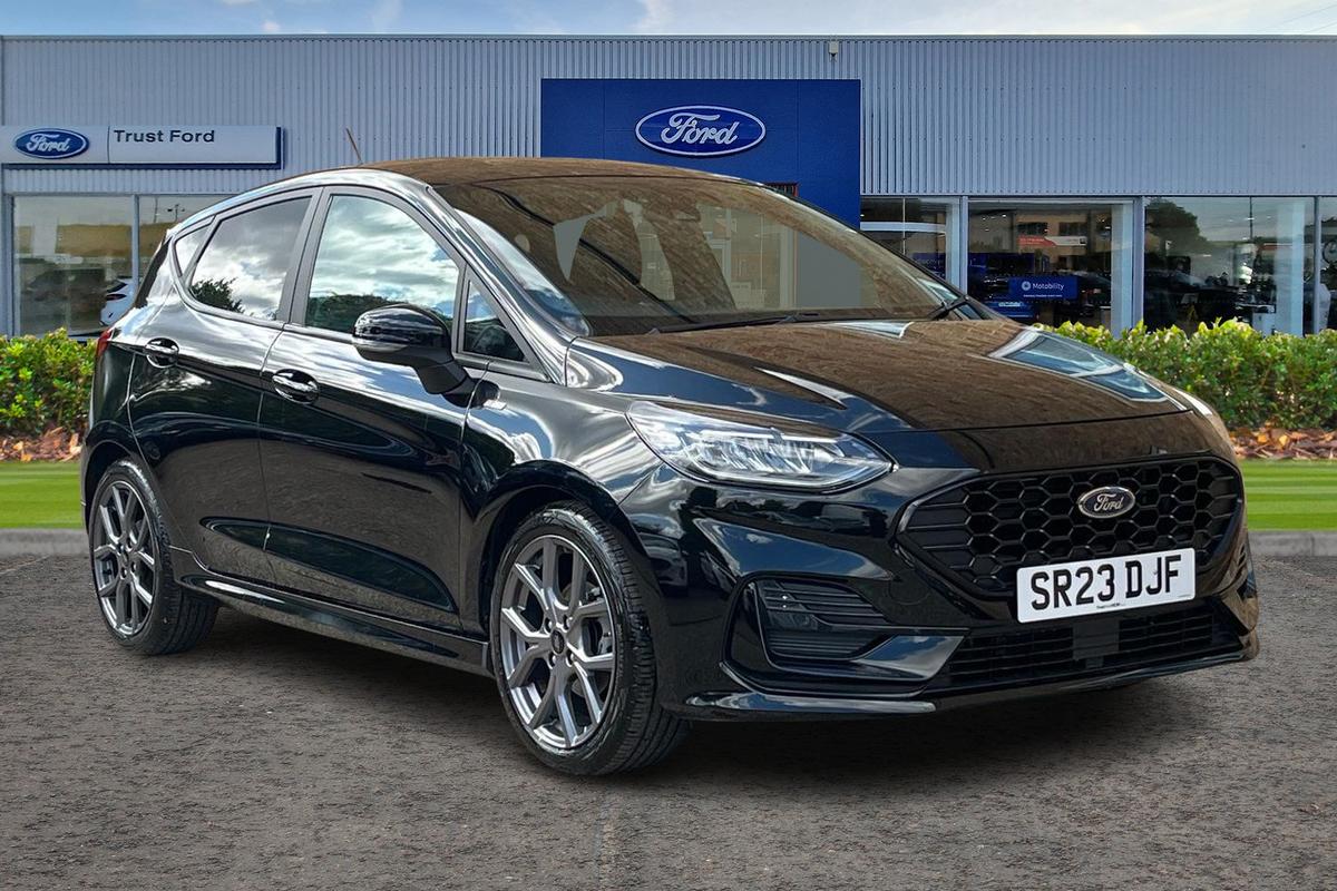 Ford Fiesta listing photo