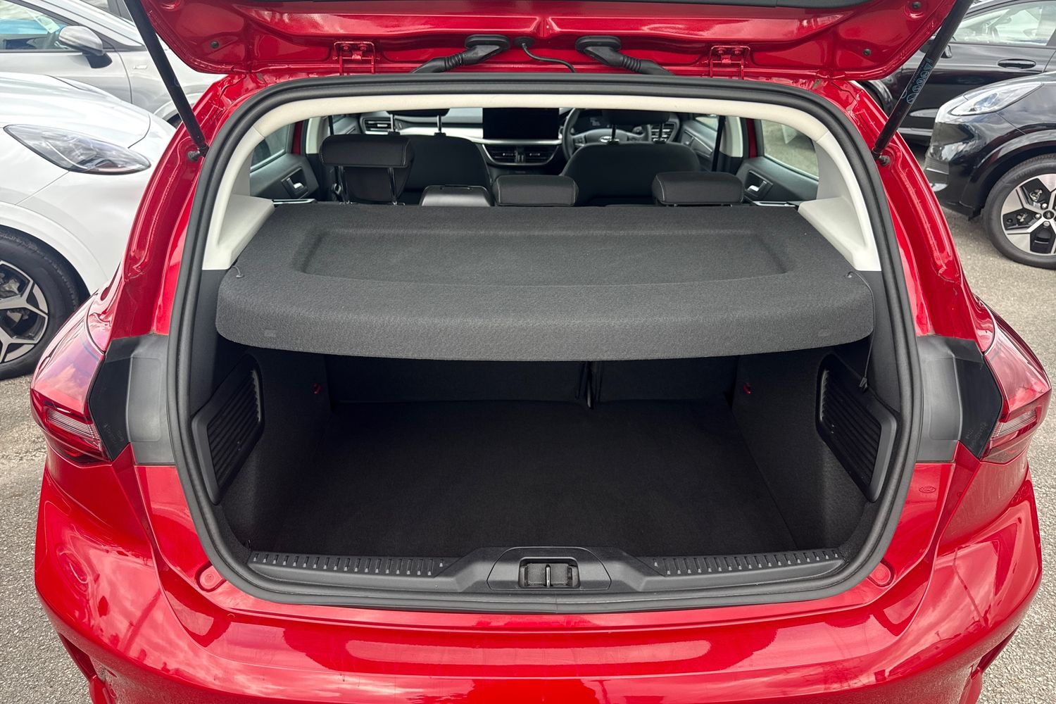 Ford FOCUS Photo 20