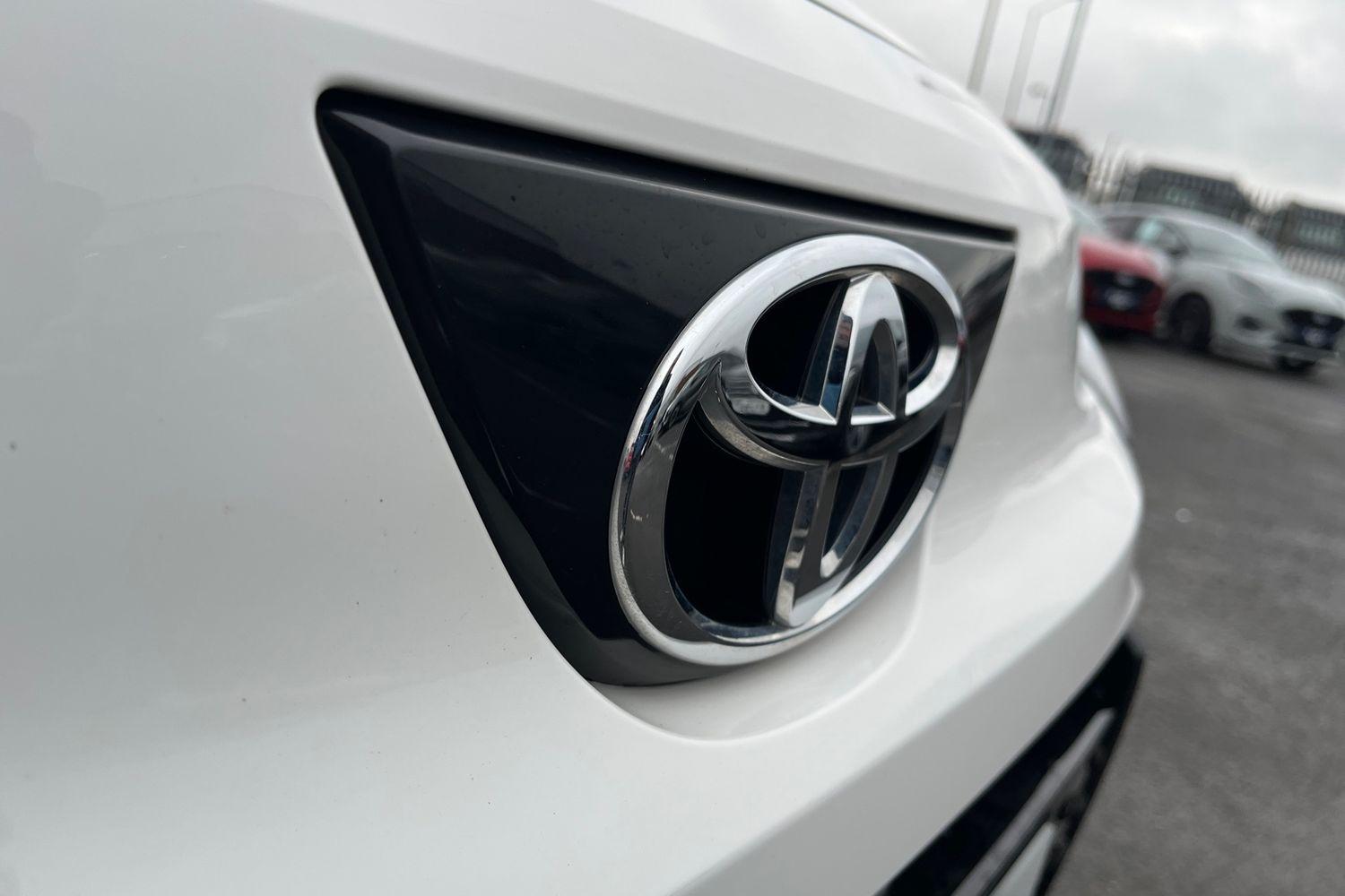 Toyota AYGO X Photo 31