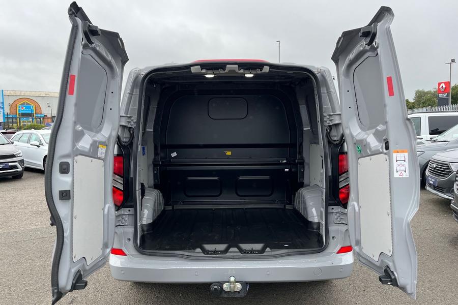 Ford TRANSIT CUSTOM Photo autoimg-32c8448f13b19a8c2d50f9deb1c89db75409ddab.jpg