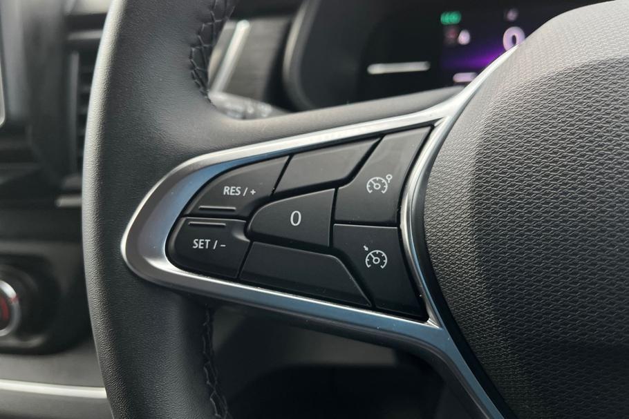 Used Renault TRAFIC YE25NDC 18