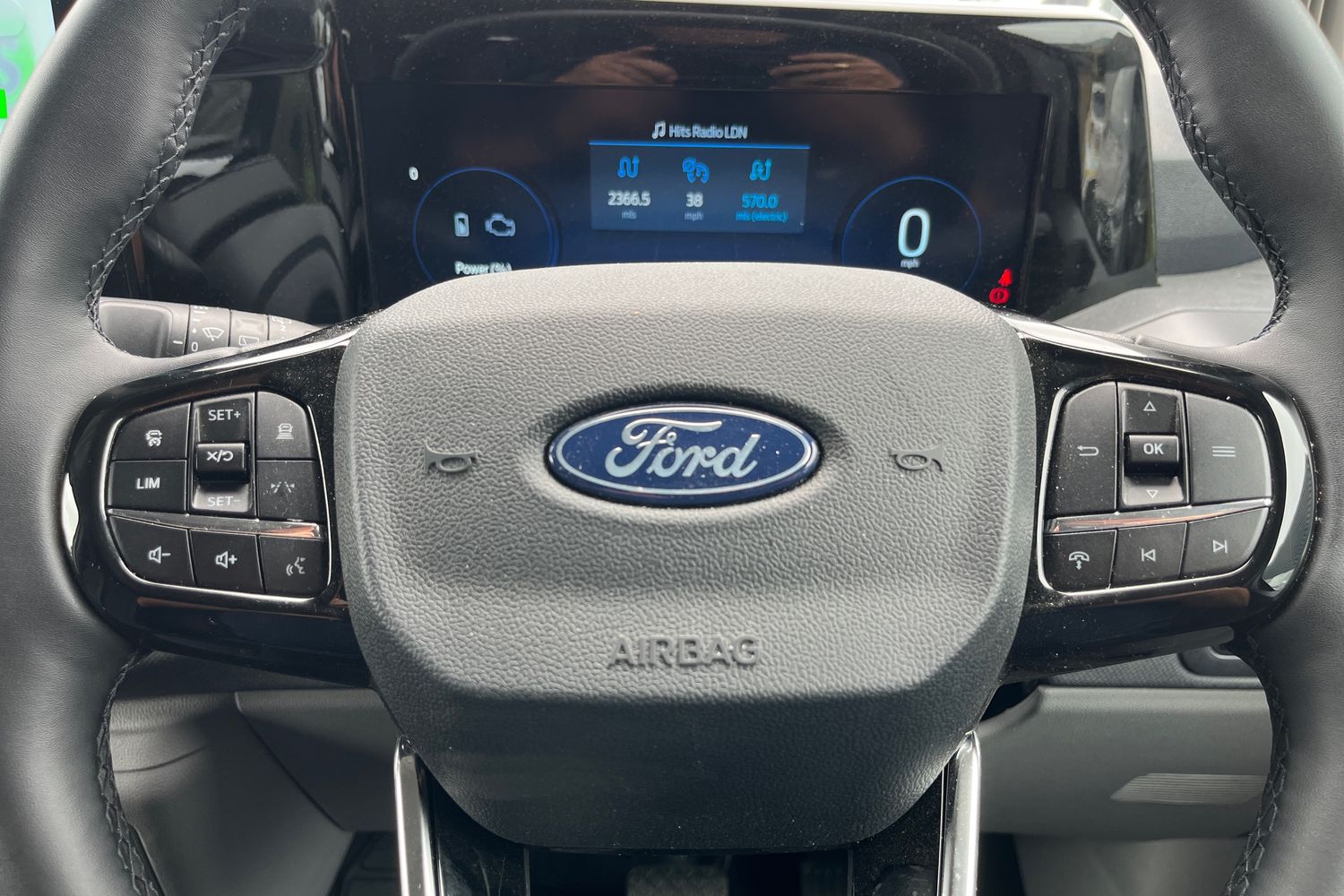 Ford TOURNEO CUSTOM Photo 27