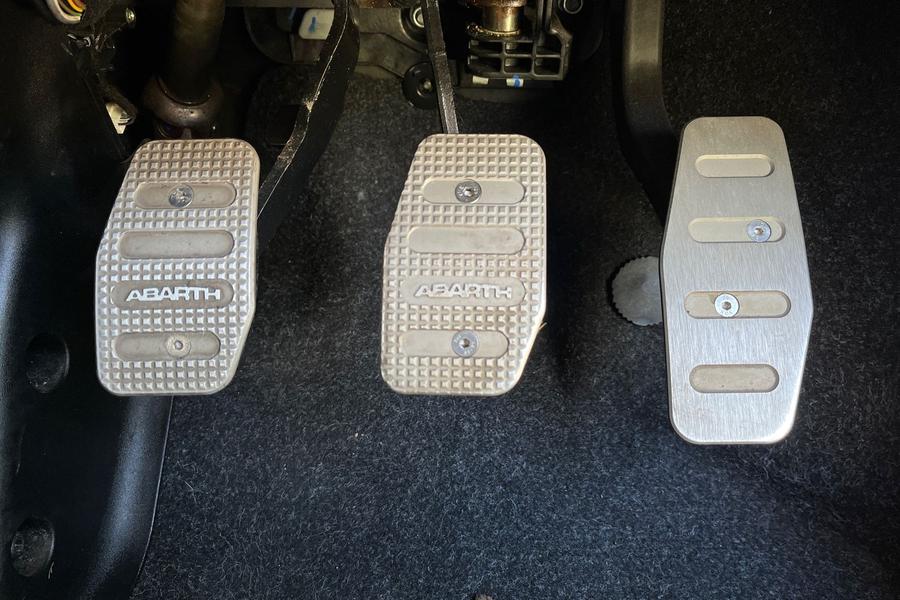 Abarth 595 Photo autoimg-32ced8be19a935c011f52eb94197c7d72bf4b989.jpg