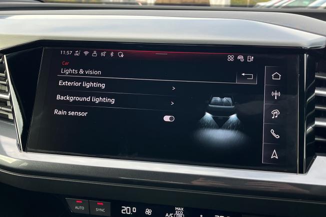 Audi Q4 E-Tron Photo 25