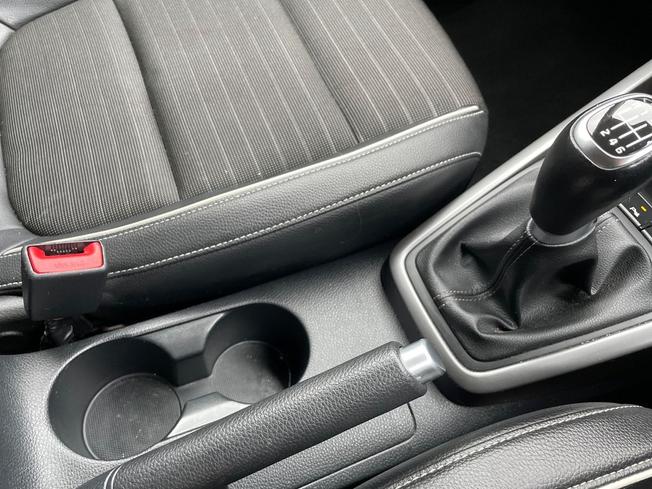 KIA Rio Photo 41