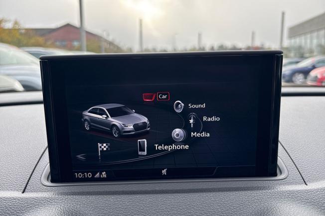 Audi S3 Photo 14